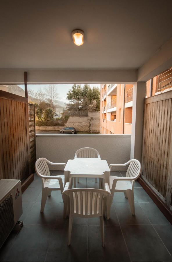 Apartment Le Petit Pyreneen - Centre; Terrasse; Parking